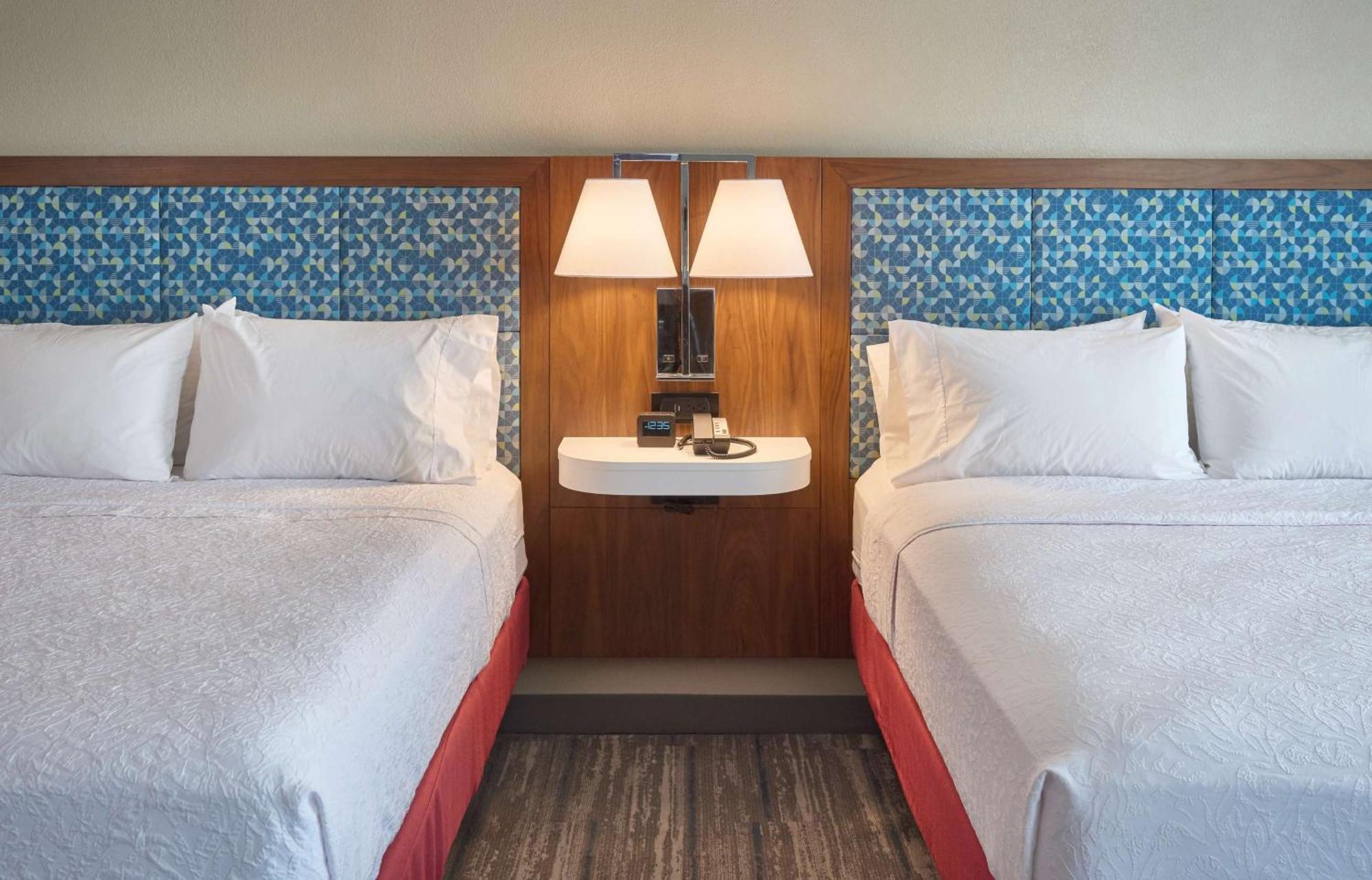 מכניקסבורג Hampton Inn By Hilton Harrisburg West מראה חיצוני תמונה