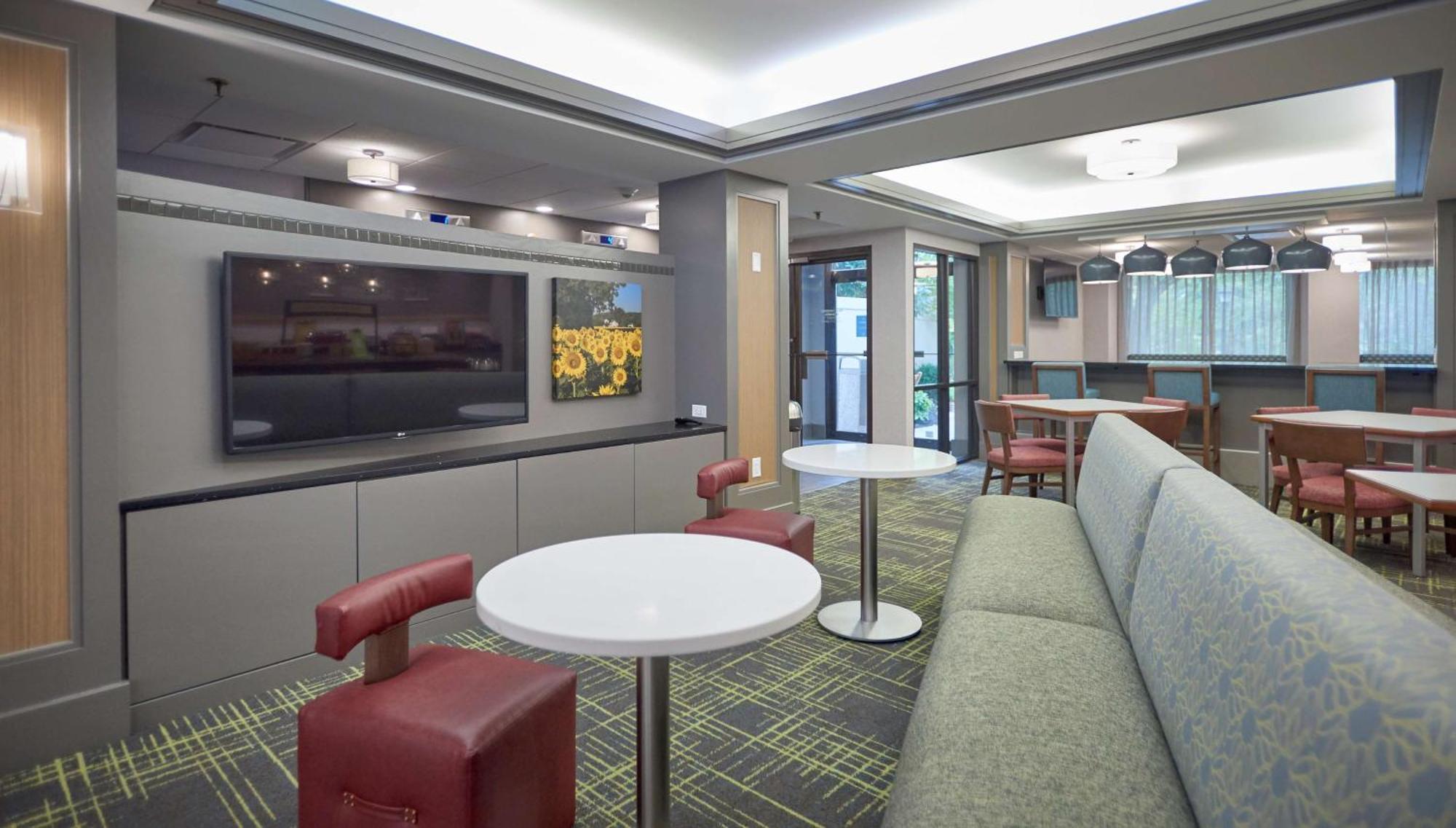 מכניקסבורג Hampton Inn By Hilton Harrisburg West מראה חיצוני תמונה