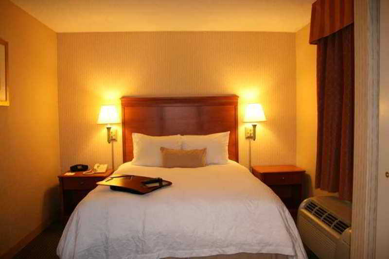 מכניקסבורג Hampton Inn By Hilton Harrisburg West חדר תמונה